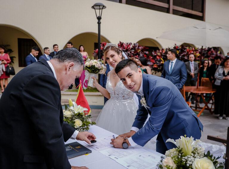 Renato y Olenka 276 70