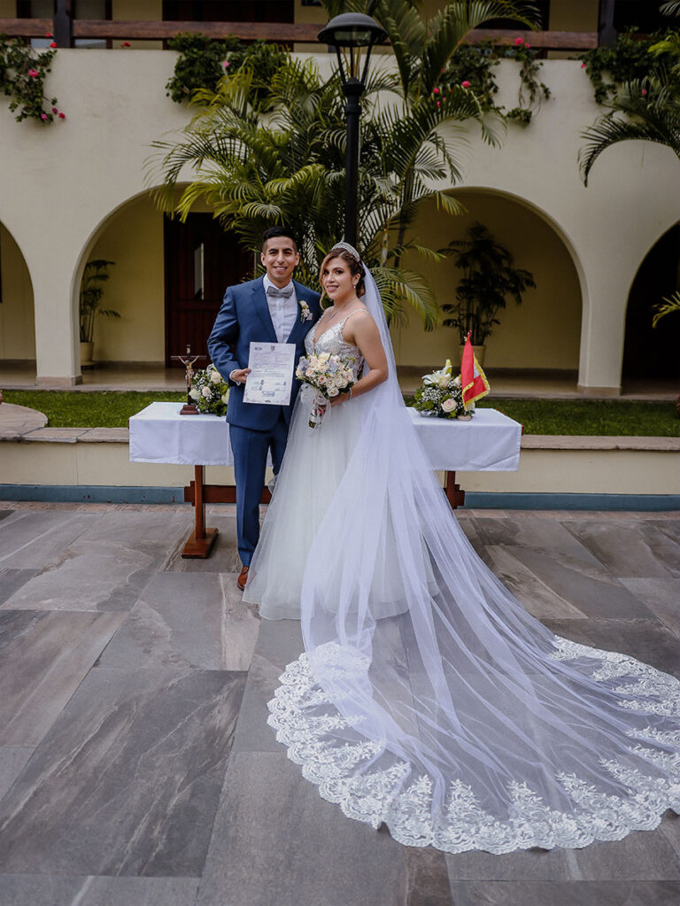 Renato y Olenka 273 73