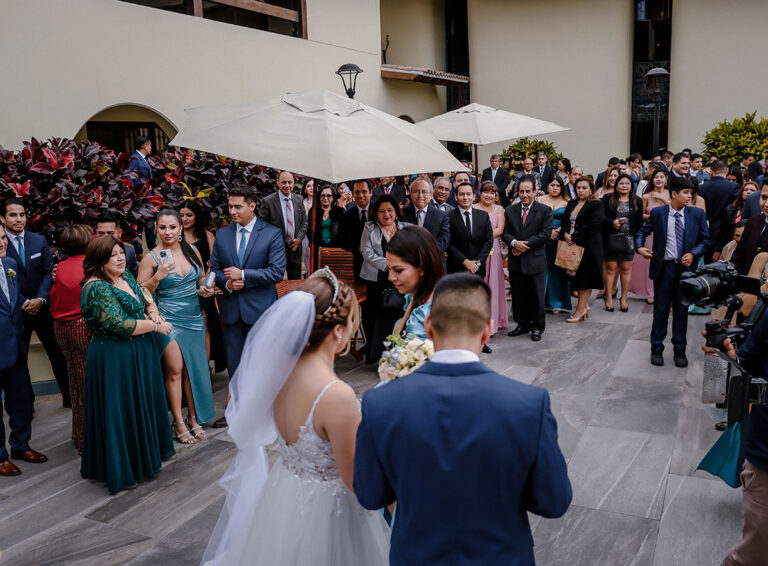 Renato y Olenka 277 75